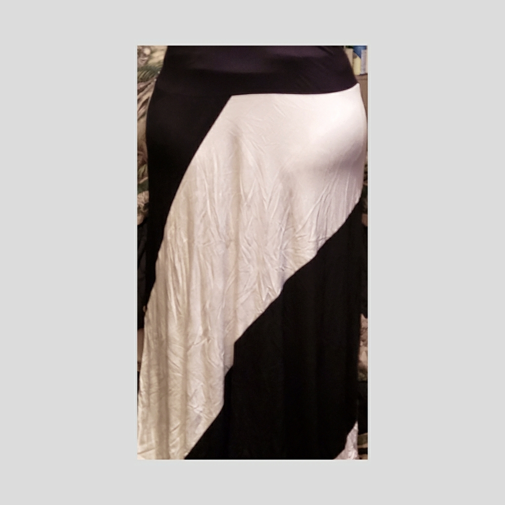Maxi skirt